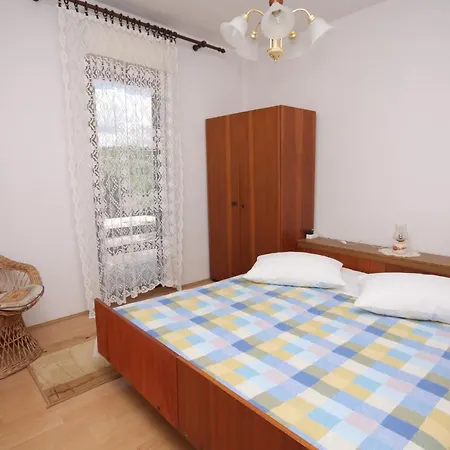 5091a Apartment *